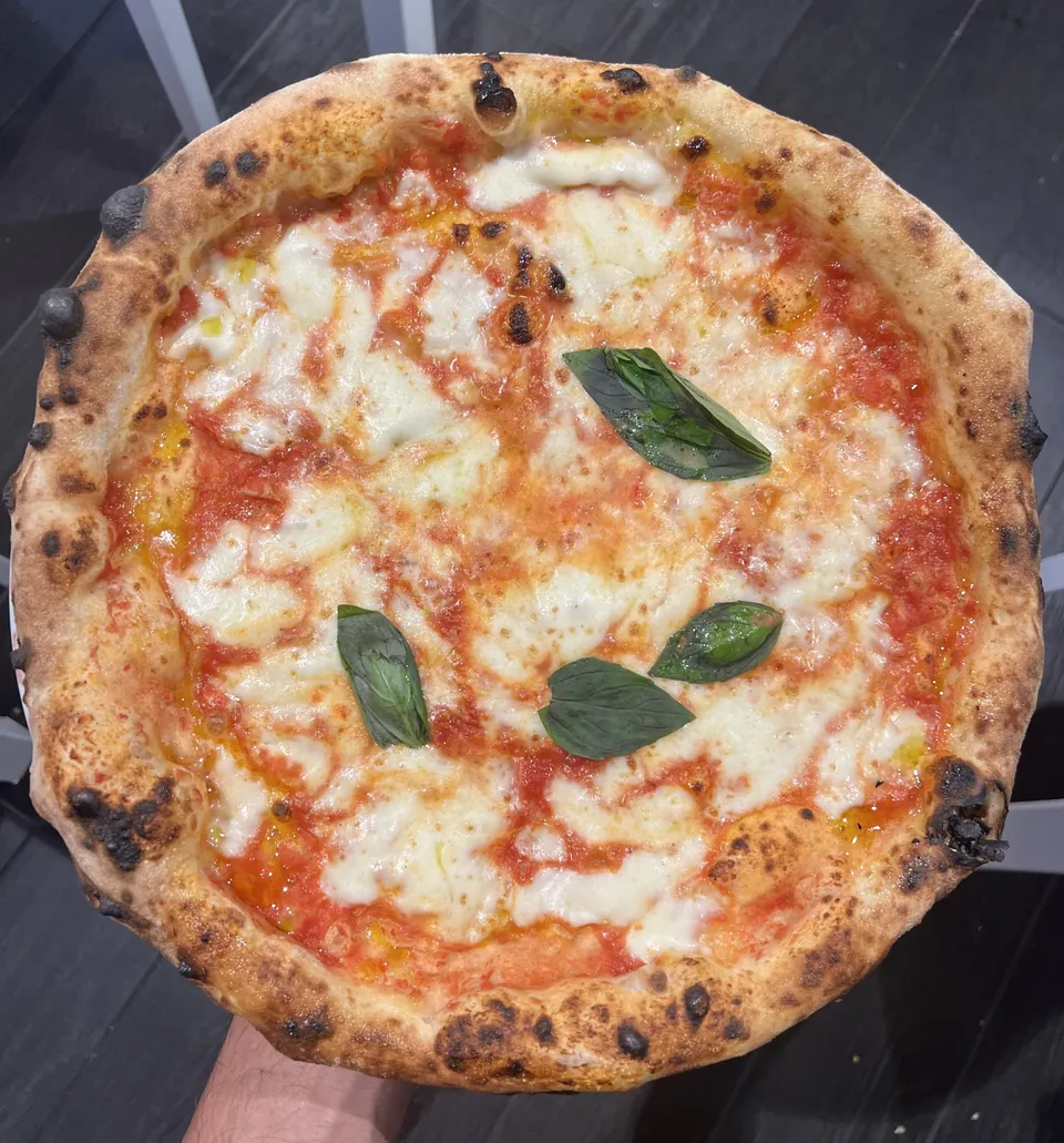 48-hour fermented Neapolitan Margherita pizza by Just Naples Melbourne